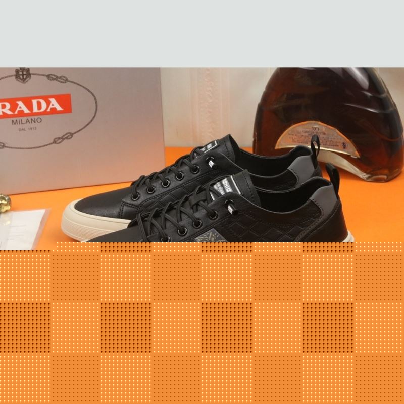 Pra*a sneakers